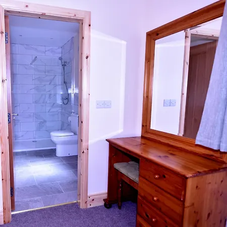 Fishermans Village With Sea Views 3* Downings